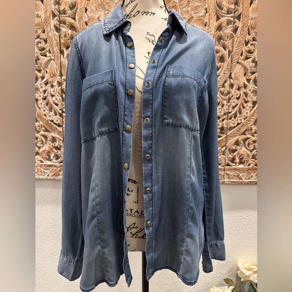Guess Snap Buttons, 100% Tencel, Long Sleeve, Blue Denim-like Shirt- size S - Picture 8 of 16